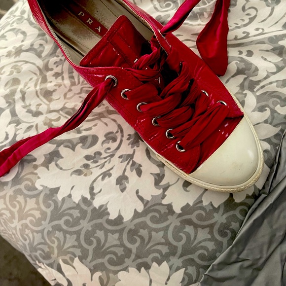 Authentic Prada shoes - Picture 2 of 6